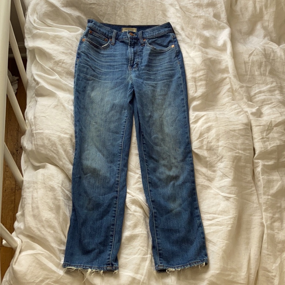 Madewell cropped leg blue jeans